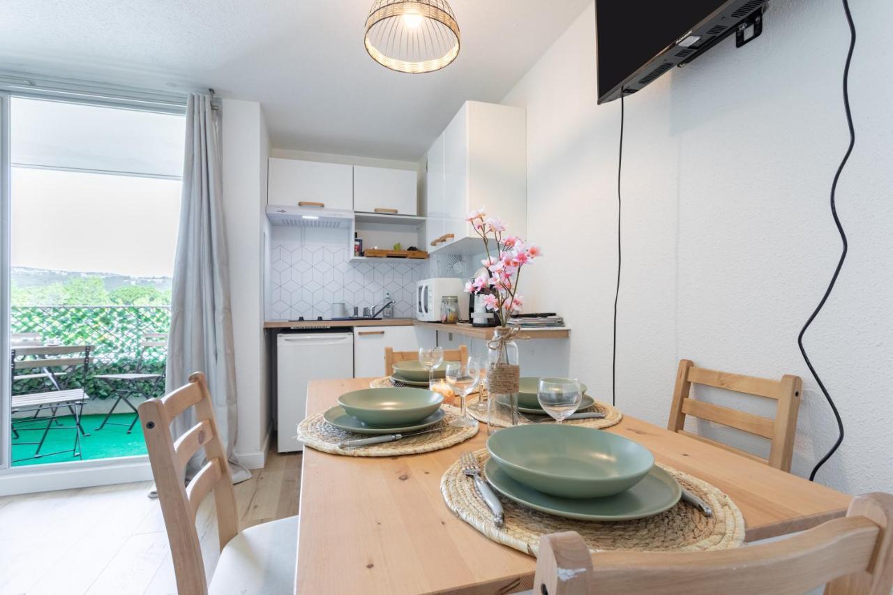 Clesio Apartment Gruissan Bagian luar foto