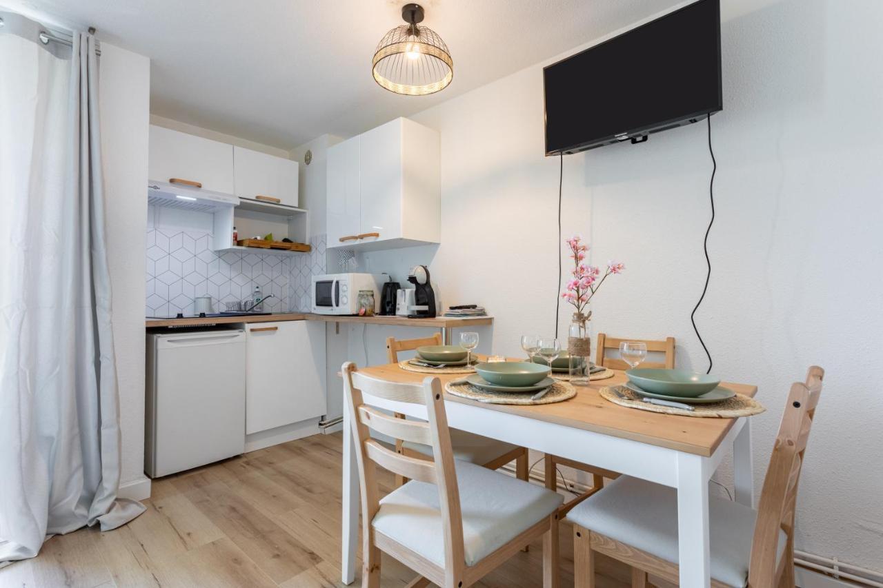 Clesio Apartment Gruissan Bagian luar foto